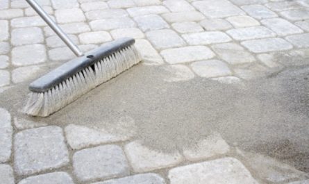 rêver de balayer du sable.