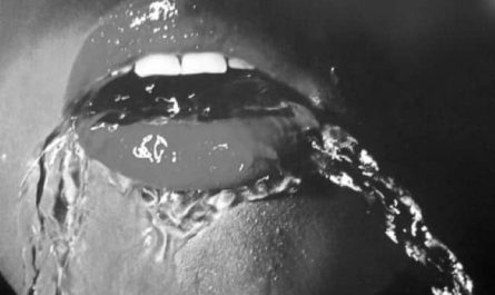 Pourquoi rêver d'eau dans la bouche ?
