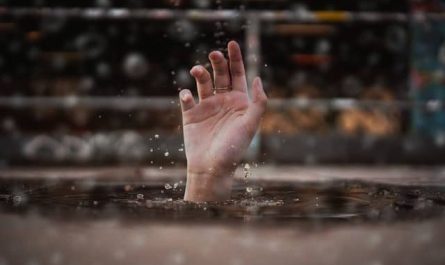 Pourquoi rêver de quelqu'un qui se noie ?