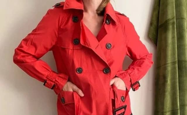 Rêver de manteau rouge