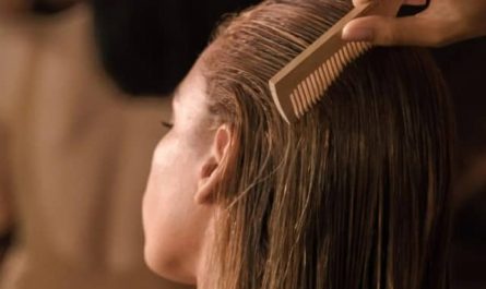 Pourquoi rêver de cheveux gras ?