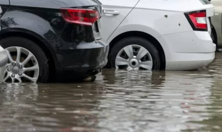 Pourquoi rêver de conduire dans l'eau ?
