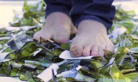 Pourquoi rêver de marcher sur du verre ?