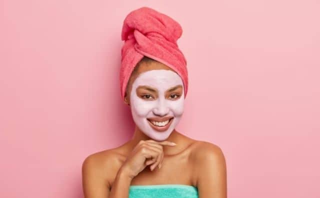 Pourquoi rêver de serviette sur la tête ?