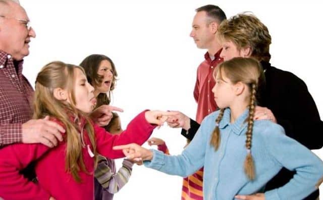 Rêver de se battre avec ses parents